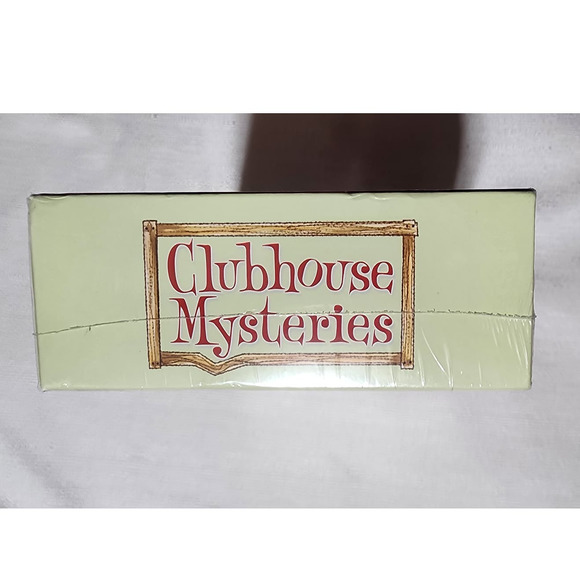 clubhouse mysterie box set books 1-6 - Picture 6 of 7